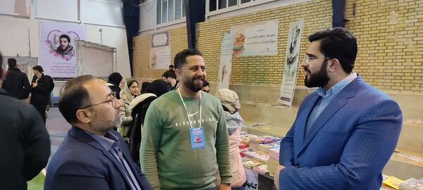 نمایشگاه کتاب در جاجرم 