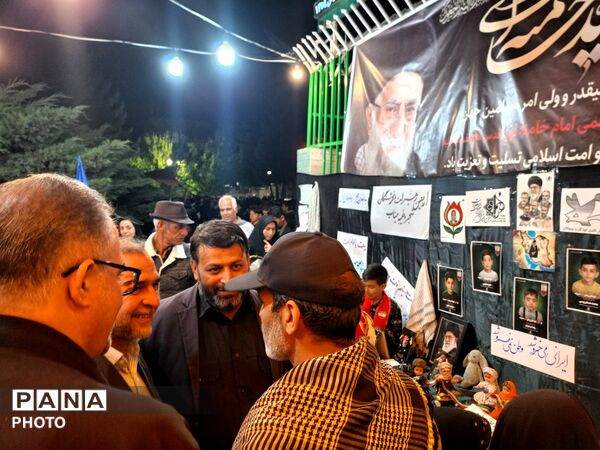 برپایی غرفه کودک در حاشیه اجتماعات شبانه در کاشمر