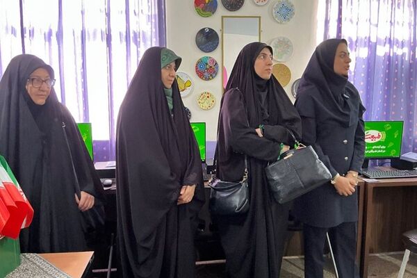  افتتاح سایت دبیرستان فرزانگان قدس با حضور مدیرکل سمپاد