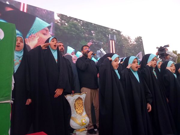 اجتماع بزرگ کودک و نوجوانان در پارک ملت مشهد مقدس