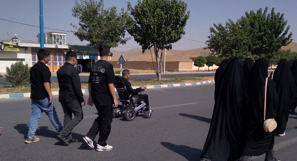 قدم‌های عاشقی از نافچ تا وردنجان به یاد کربلا