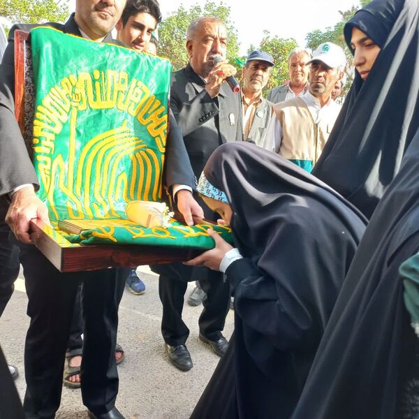 استقبال از خادمان حرم مطهر امام رضا (ع) در شهرستان فاروج 