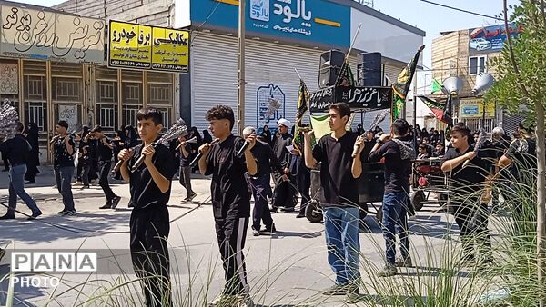 هیئت غیور زنجیر زنی عزاداران مسجد الغدیر 