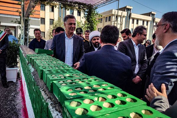 آئین خشت گذاری کاشانه‌های علم و خرد در باقرشهر