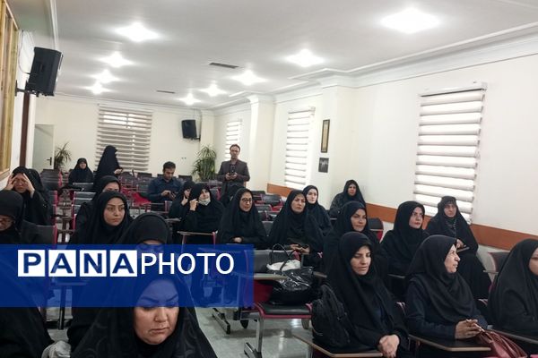 مراسم عزاداری شهادت شهدای خدمت در آموزش و پرورش رودهن 