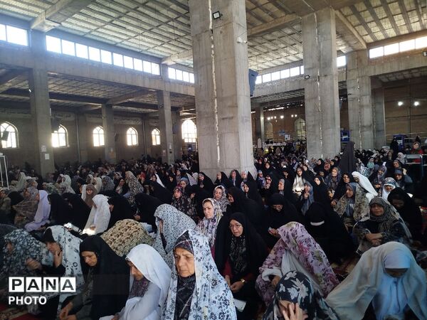 نماز  عبادی سیاسی جمعه نیشابور در روز ولادت حضرت زینب (س) و روز پرستار 