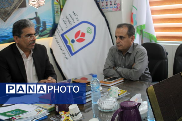 جلسه شورای برنامه‌ریزی اردوگاه‌های دانش‌آموزی استان بوشهر