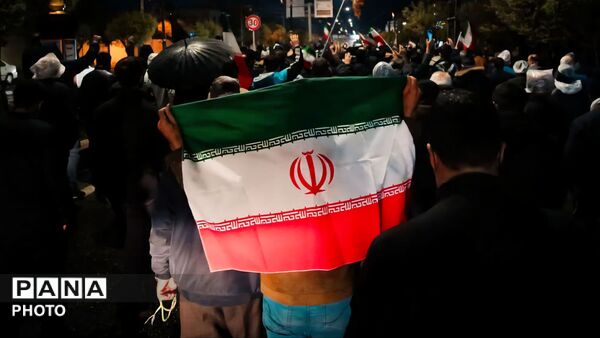 بیست و هفتمین سیل خروشان مردمی در راهپیمایی‌ها