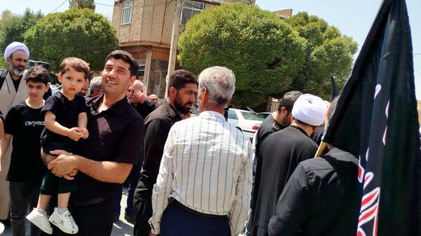 حماسه جاماندگان اربعین در محلات و نیم‌ور؛ تصاویری از عشق و ارادت