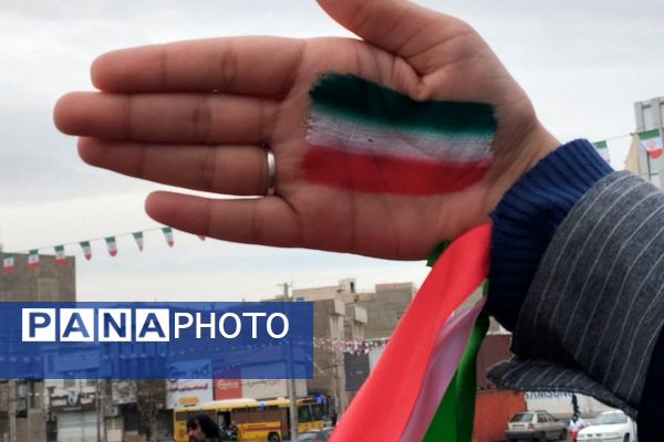 تولد چهل‌وهفت سالگی انقلاب‌اسلامی‌ایران در شهرستان اسلامشهر با مشارکت هزاران نفر از اقشار مختلف