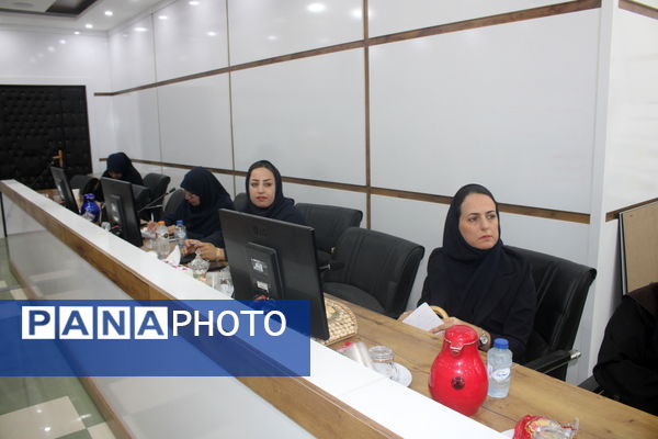 نشست خبری مدیرکل نوسازی مدارس استان بوشهر 