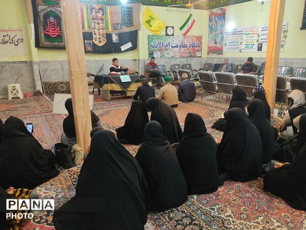 کلاس های هلال احمر در مسجد ابوالفضلی نیشابور 