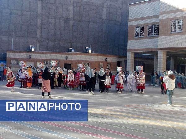 برگزاری المپیاد ورزشی درون مدرسه‌ای در دبستان امام خمینی(ره) بجنورد