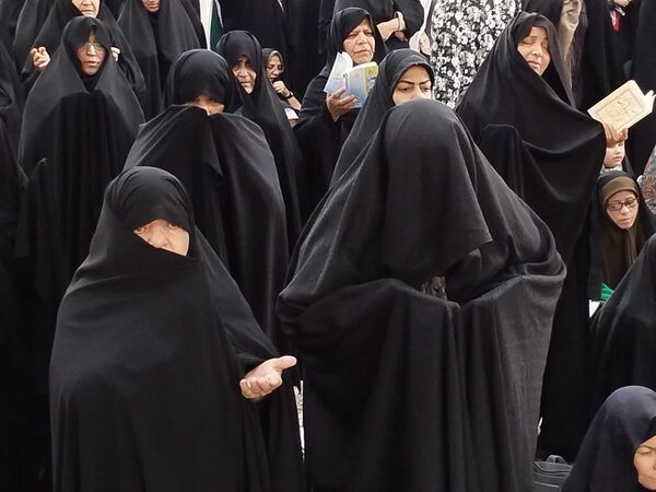 نماز باشکوه عید سعید قربان در شهرستان کاشمر 