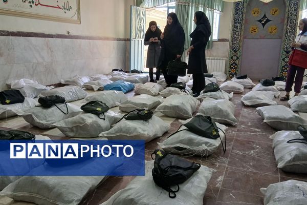 لبخند مهر علوی در تویسرکان اجرا شد؛ همدلی برای آینده دانش‌آموزان نیازمند