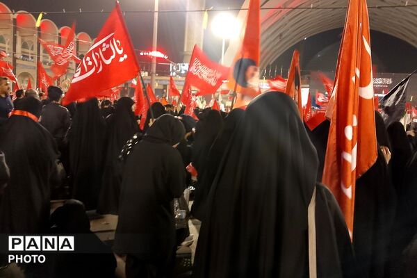 مصلی تهران؛ آخرین قرار عاشقان در بدرقه‌ای به وسعت اشک