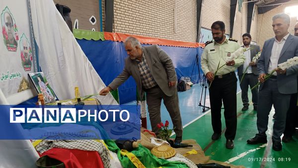 برگزاری مراسم جشن شکوفه‌ها در زنجان