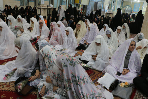 جشن ازدواج مسجدی 132 زوج‌ جوان در قم- 1