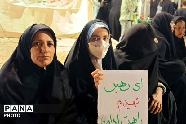 حضور شهروندان شهرستان مانه در اجتماعات شبانه 