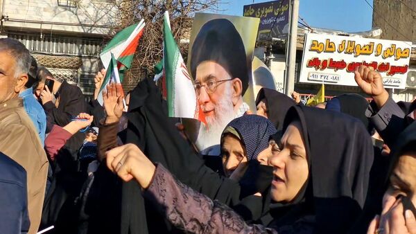 تشییع پیکر شهید ابوالفضل عرب در شهرستان گالیکش