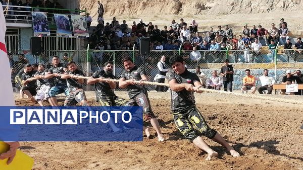 مسابقات بومی محلی  در گود کشتی شهر بار نیشابور