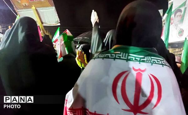 مردمی که هیچوقت میادین را خالی نمی کنند