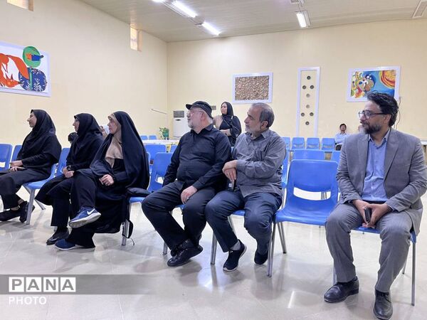 بازدید مسئولان ارشد کانون پرورش فکری از مرکز شماره ۴ بندرعباس