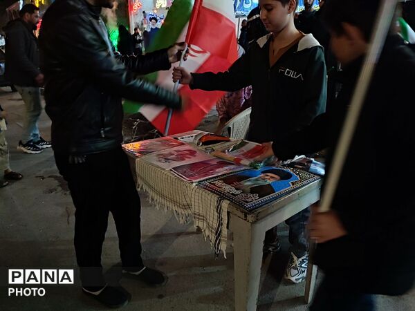 قاب پانا میزبان اجتماع پرشور مردمان ولایت مدار نیشابور در بلوار فضل