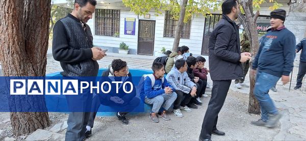 کوهپیمایی گروه پیشتازان مدرسه شهید فهمیده ناحیه یک کرج 