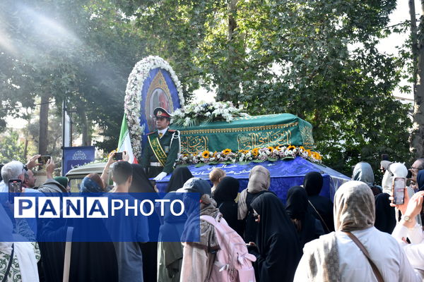 مراسم تشییع پیکر استاد فرشچیان