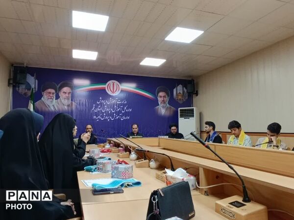 آیین تجلیل از خبرنگاران پانا ناحیه 2 قم