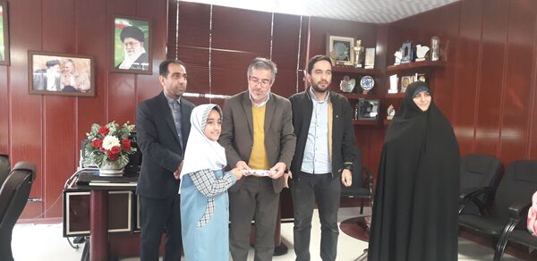 تقدیر از برگزیدگان طرح آموزش فن بیان، اجرا و سخنوری در شهرستان طرقبه شاندیز