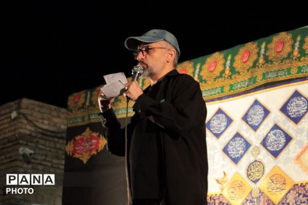فعالیت غرفه‌های متنوع در موکب آستان مقدس چهل اختران قم