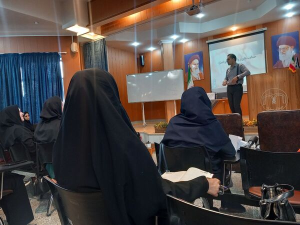 همایش هفته بهداشت روان مشاوران مدارس ناحیه ۶ مشهد