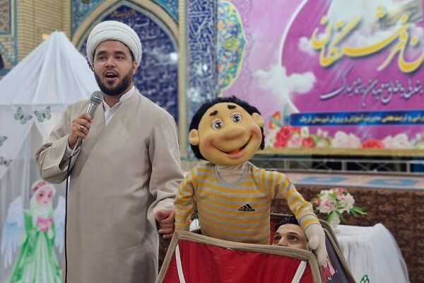 آغاز فصل بندگی دانش‌آموزان قرچک در جشن تکلیف