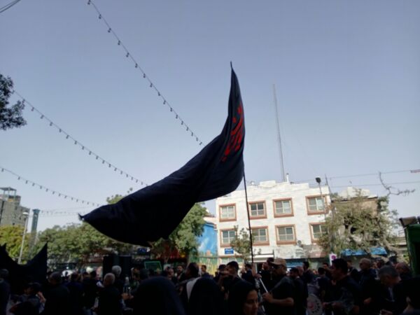 عزاداری زائران حضرت رضا (ع) 