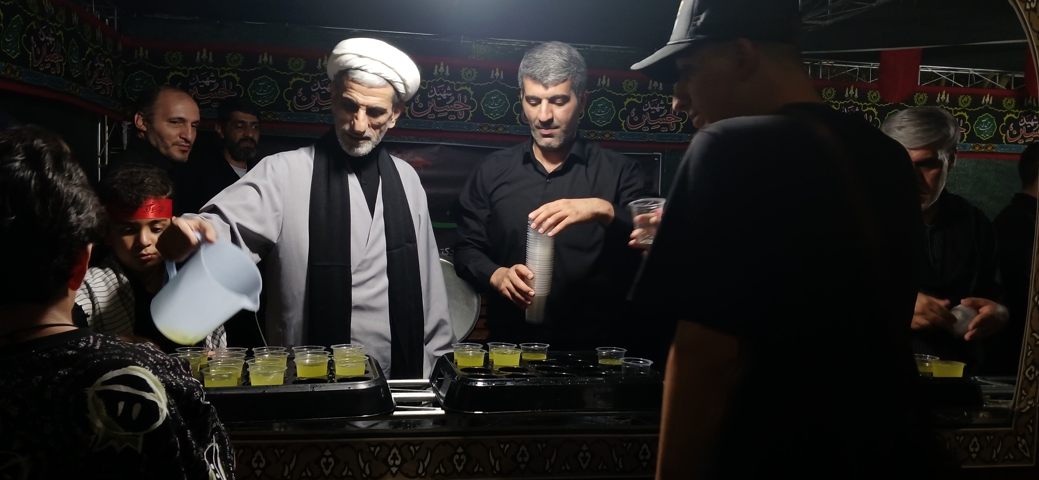 شب هفتم محرم در کنار شهدای اصفهان