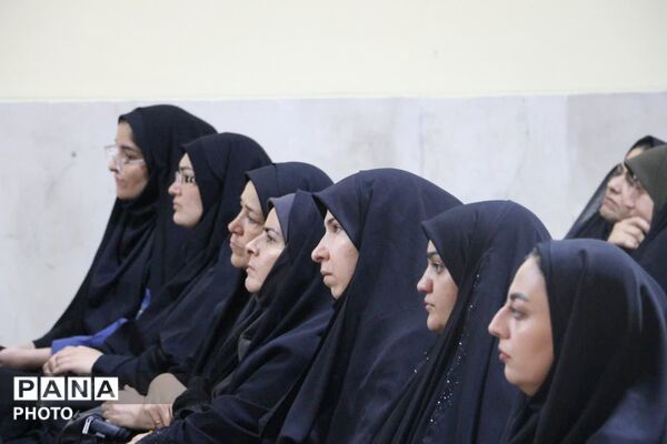 مجمع عمومی مدیران و آموزگاران مقطع ابتدایی شهرستان کوهپایه