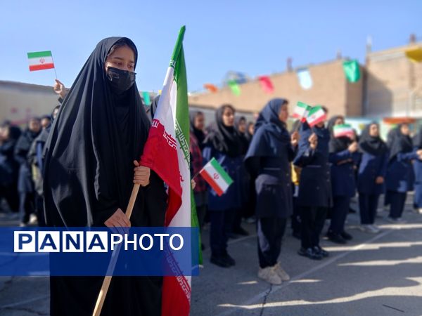 جشن اعیاد شعبانیه در هنرستان تلاش