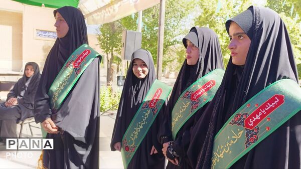  «در پناه دو ماه» در گلزار شهدای فارسان