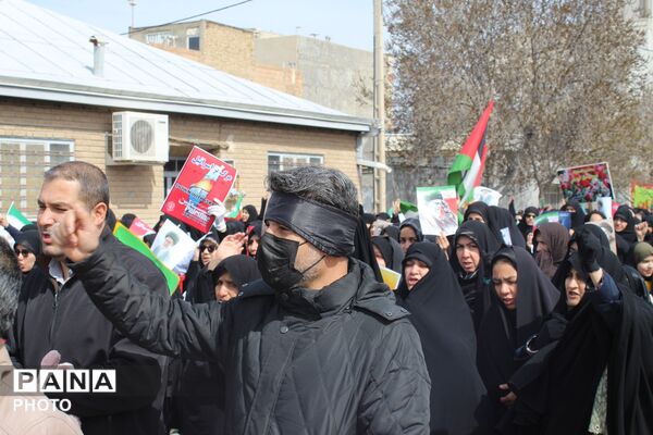 مردم فاروج باری دیگر در روز قدس حماسه آفریدند 