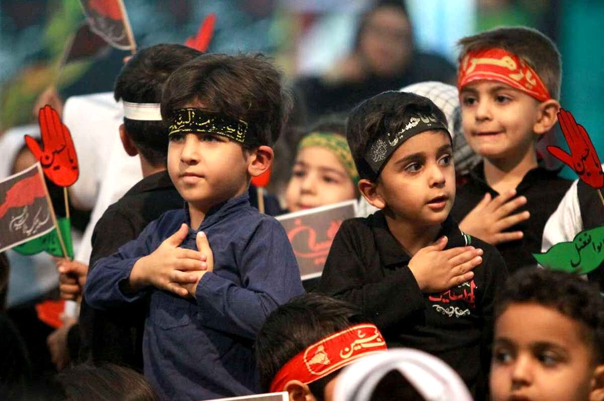 شرکت کودکان و نوجوانان در مراسمات عزاداری ماه محرم فرصت مغتنمی برای شناخت اهل بیت است