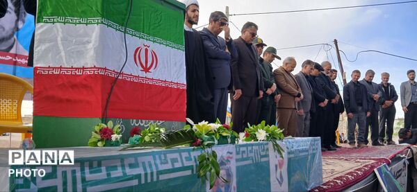 مراسم تشیع پیکر مطهر شهید علی اکبر خوافی در میان‌جلگه روستای سالاری 