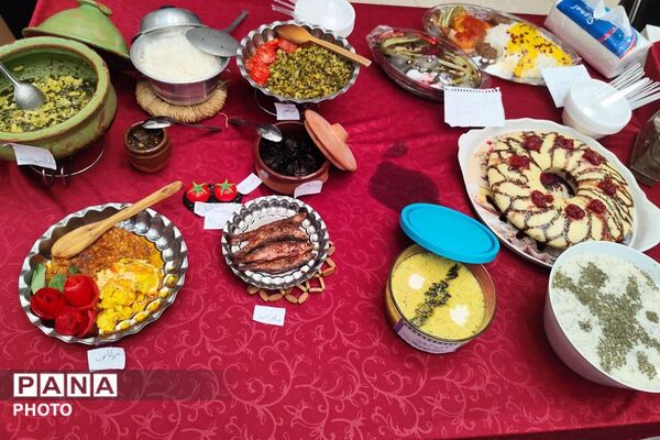 از عطر غذاهای سنتی تا رنگین‌کمان اقوام ایران در دبستان هدی