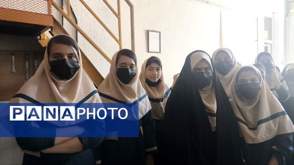 آشنایی دانش‌آموزان باحرف و مشاغل مختلف در بازدیدهای علمی 