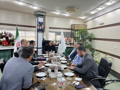 پرتوان‌تر از همیشه در خدمت اولیا و دانش‌آموزان هستیم