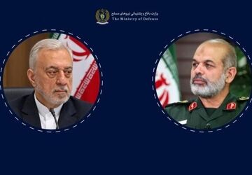 گفت‌وگوی فرمانده کل سپاه با وزیر پیشنهادی دفاع/ وحیدی: اخلاقی دارای تجربه و توانمندی در ارتقای صنایع دفاعی است