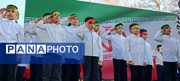 مهمانی کیلومتری اعیاد شعبانیه در خیابان امام خمینی نیشابور 