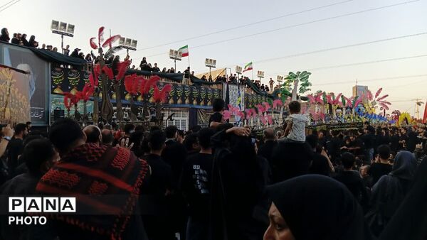 میدان شاه ولی میزبان عزاداران تاسوعا و عاشورای حسینی در تفت بود