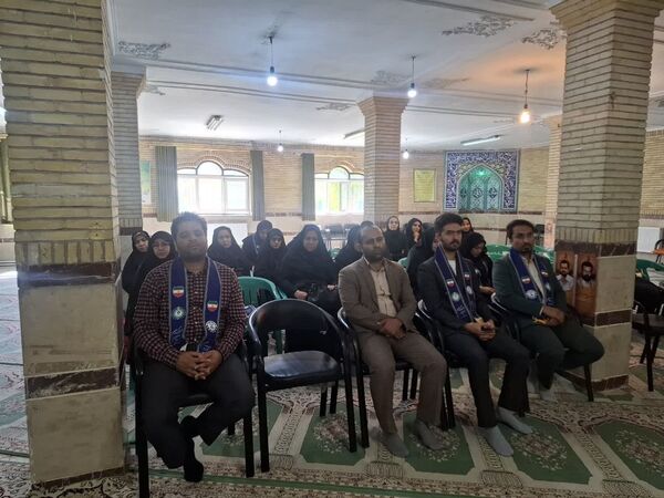 نشست کارشناسان و ماموران سازمان دانش‌آموزی استان البرز